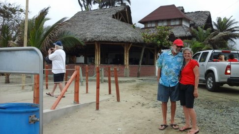 Kim, Ken & Doug in Canoa